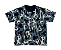 Dark blue short-sleeved shirt1