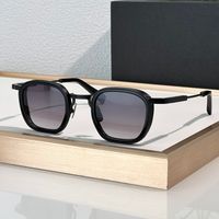 All Black frame Gradient grey lens