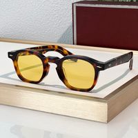 Amber frame yellow lens