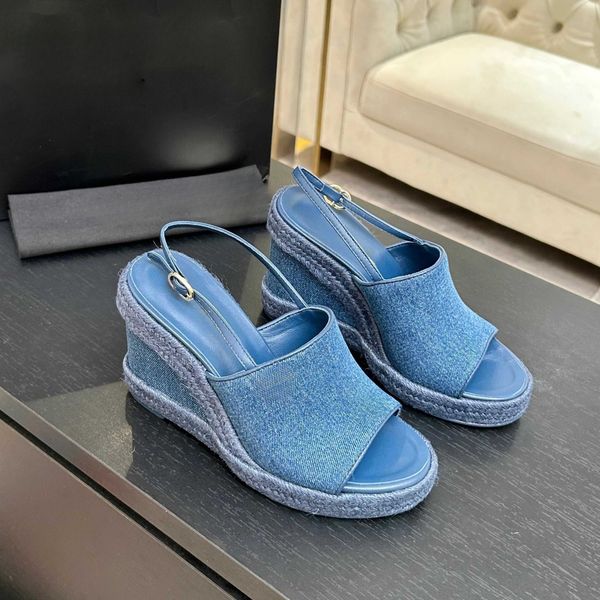 Denim Wedge Heel Sandals Luxury designer women slip on round toe slingback shoes Buckle Strap open-back summer party slippers Fashion beach shoes Leather Sole