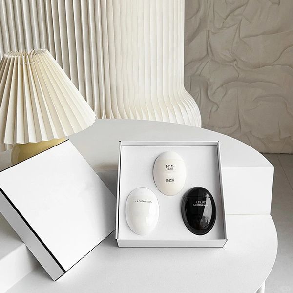 Brand LE LIFT Hand Cream Set 50ml*3 LA CREME MAIN Black & White Egg Hands Cream Skin Care 50ml 1.7FL.OZ Bady Care Cream Fast And Free Shipping